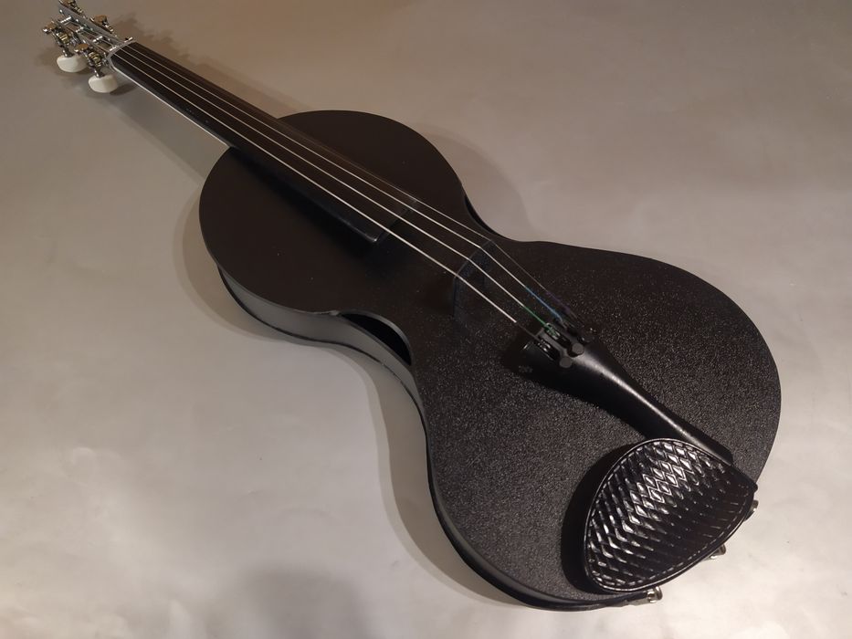 Nowe akustyczne kompozytowe skrzypce Equester Antiviolin lutnicze :)