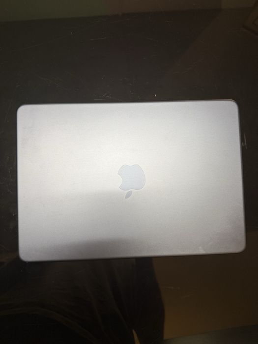 MacBook Neo 8GB de memória 256GB de armazenamento