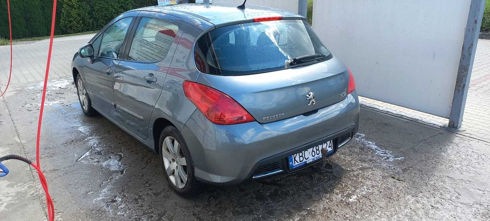 Peugeot 308 1.6 hdi bezwypadkowy