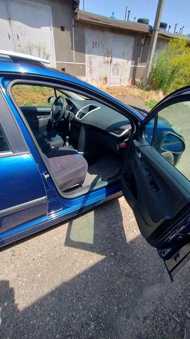 Продається Peugeot 207