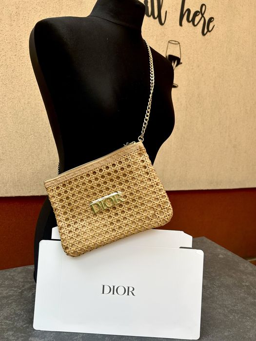 Kosmetyczka Dior Beauty Solar z lancuszkiem