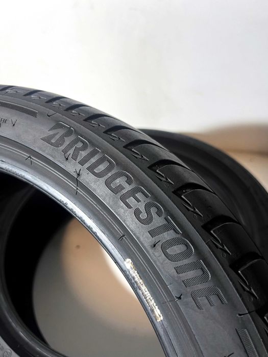 Pneus Bridgestone Turanza T005 - 225/40/18 - Excelentes