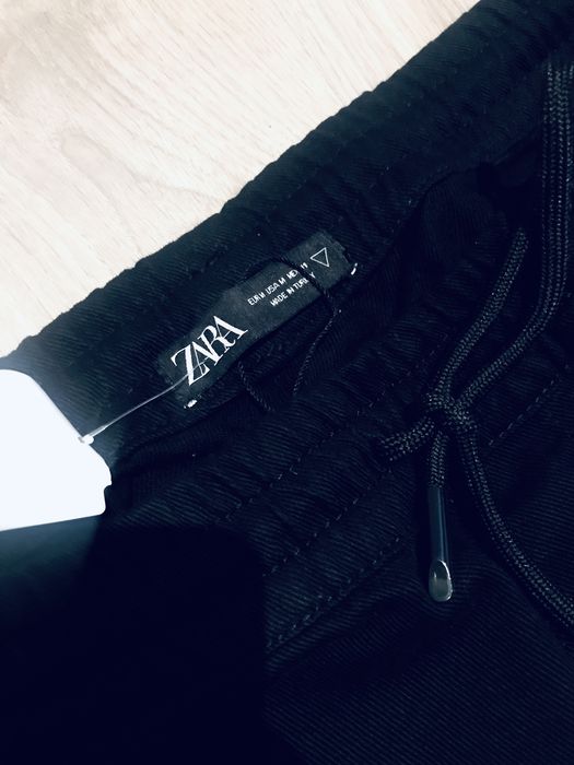 Spodnie Zara dresowe napisy unisex
