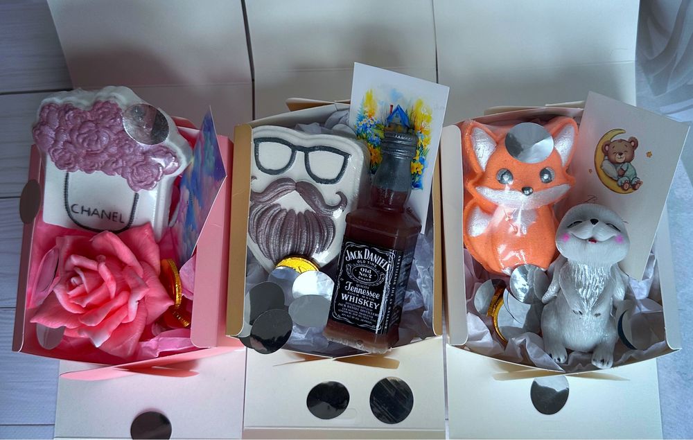 подарунковий набір свічка мило бомбочка для ванни букет з мила