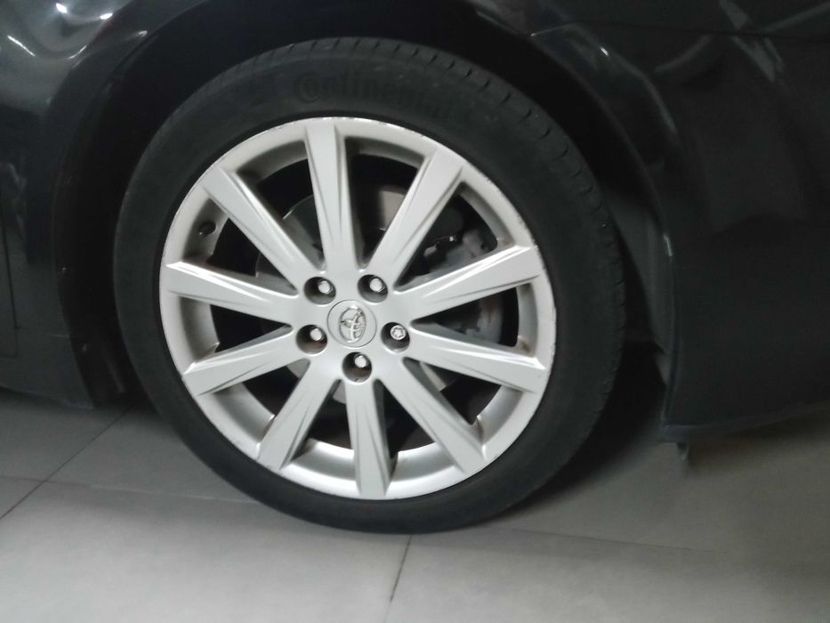 Toyota Avensis 2.2 150cv