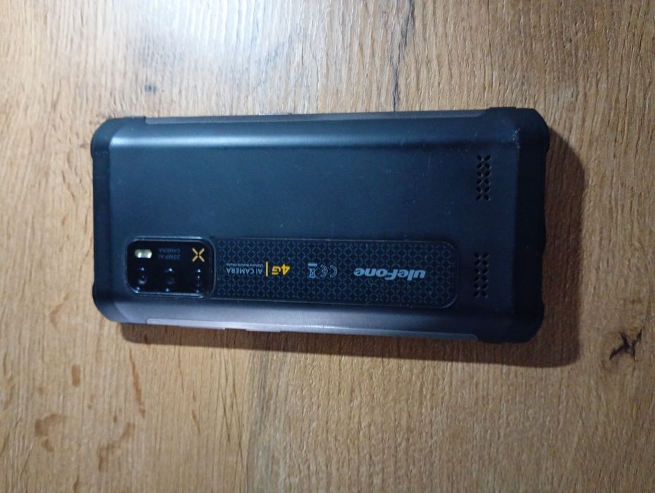 Smartfon  Ulefone Armor X10 Pro.