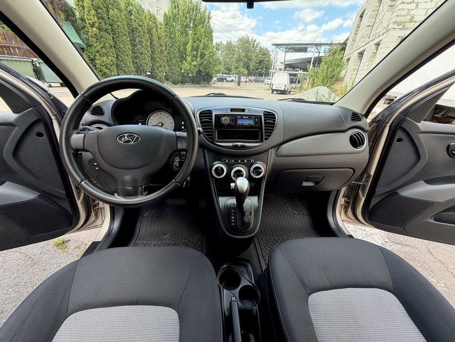 Hyundai i10 2008 автомат a/c
