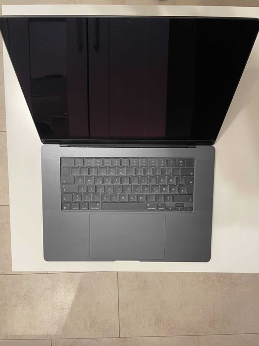 MacBook Pro 16" M4 Pro 24/512 GB | 10 cykli | 100% bateria | gwarancja
