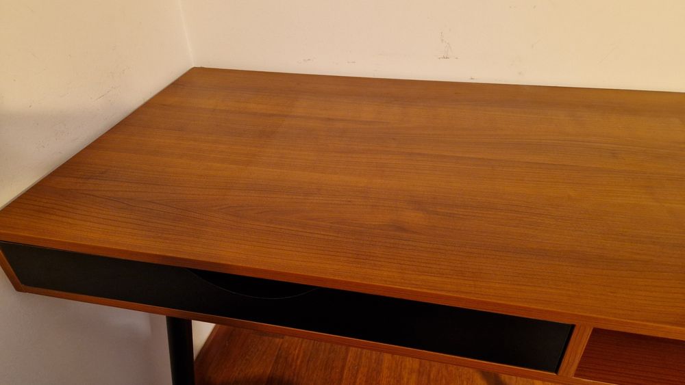 Secretaria Escritorio - Oferta prateleiras e respectivos suportes