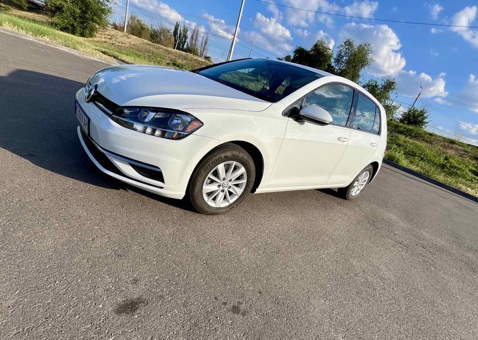 Volkswagen Golf  2018