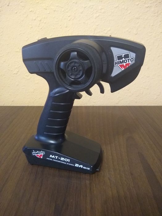 Пульти R/С FS-GT2E,МТ-201, 2,4G для Himoto 1/18,1/10, 1/5 traxxas, kus