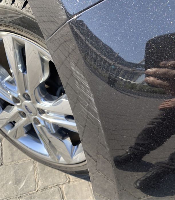 Ford Edge автомобіль