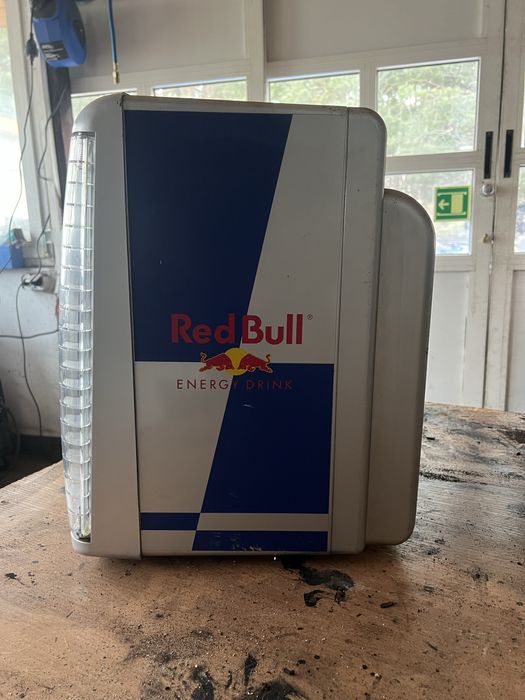 Kolekcjonerska lodówka RedBull