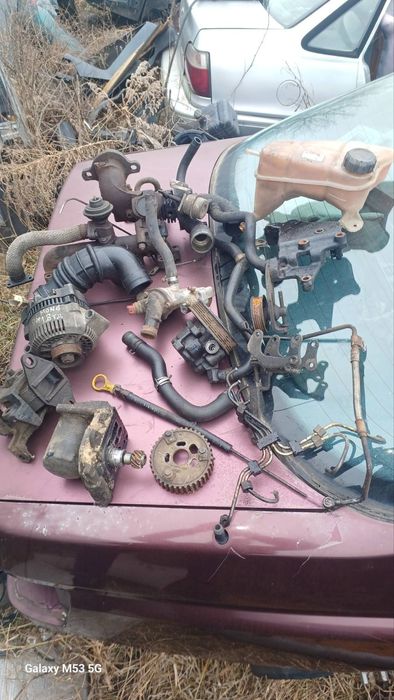 Насос трубка бачок форд мондео 1. 2  FORD MONDEO