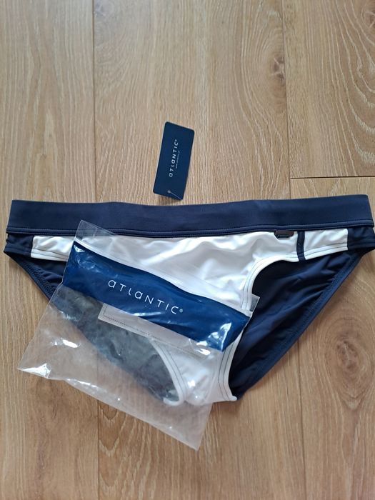 Kąpielówki Atlantic, rozmiar M, biało-granatowe