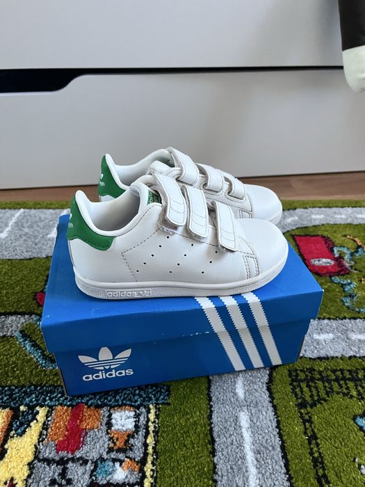 Кросівки ADIDAS хлопчик/дівчинка