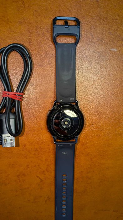 Смарт-годинник Samsung Galaxy Watch Active 2 - б/у