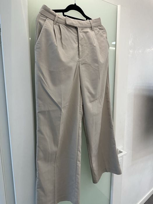 Брюки від reserved