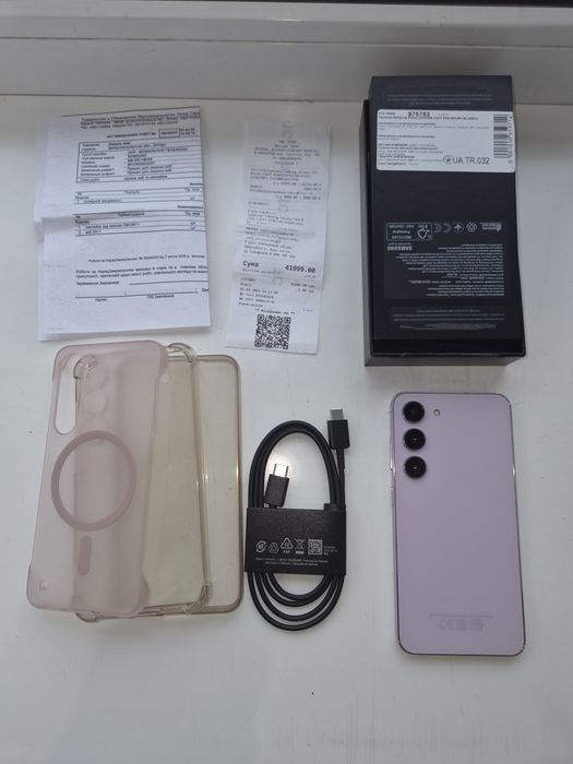 Samsung S23 256 gb. SM-S911B/DS