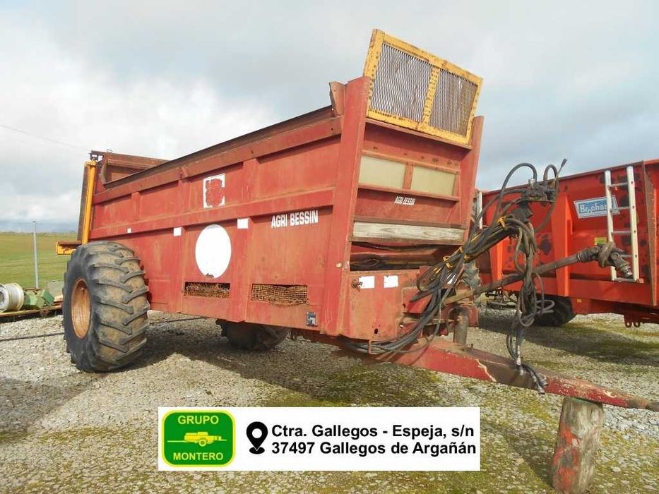 Reboque espalhador Siam de 15,3T