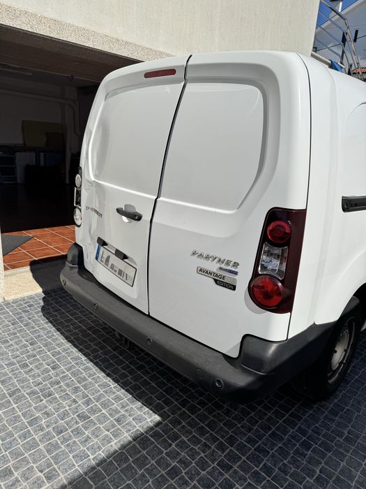 Peugeot Partner 1.6 HDi Diesel – 2016 – Long – 3 Lugares