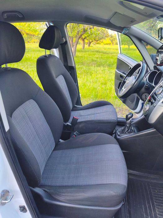 Kia Venga 2010 VIN TMAEG811AAJ034032 фото оголошення 9 з 20