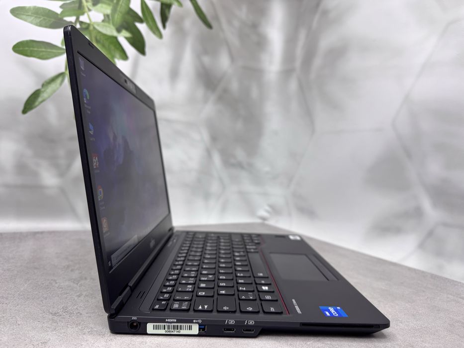 Ноутбук Fujitsu LifeBook U7311/i5-1135G7/8GB/256GB/FHD IPS/13.3"