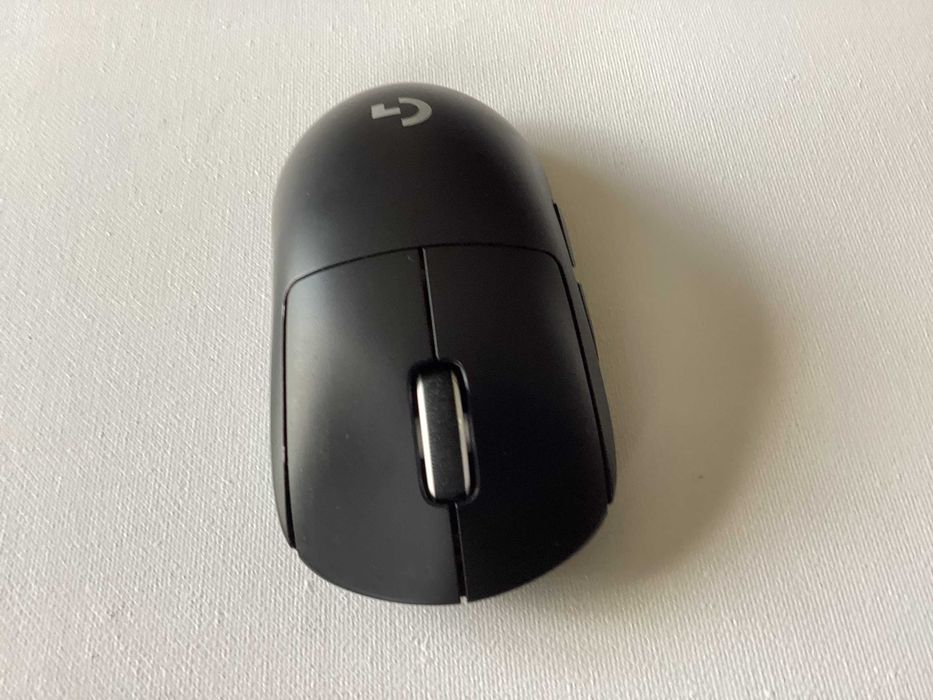 Logitech PRO X Superlight myszka