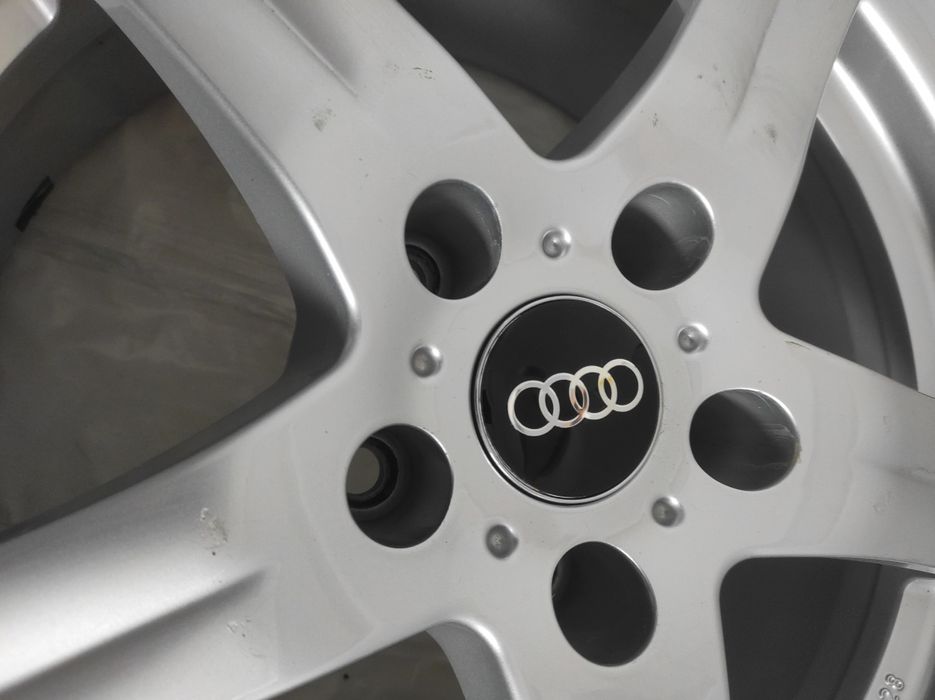 340 Felgi aluminiowe AUDI R 16 5x112 otwór 57,1