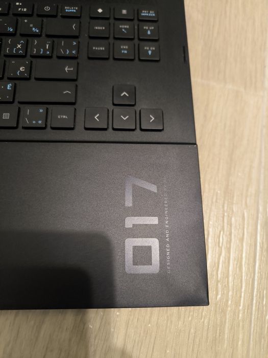 топовий HP Omen  17  gpu 16 gb/ i9 / RAM 32gb /  1.5 tb.