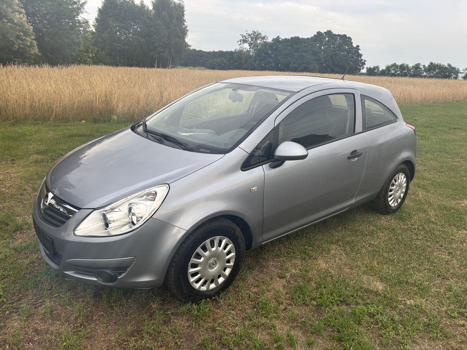 Opel Corsa 1.2 benzyna , 2009 r , maly przebieg,  tylko 95 tys km,z Niemiec