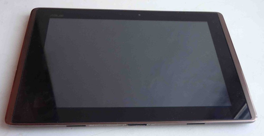 Планшет ASUS TF 101