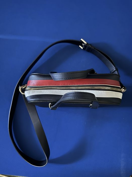 Сумка Tommy Hilfiger