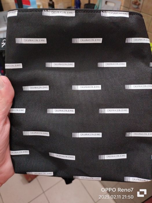 Nova saszetka Calvin Klein z metkami tanio