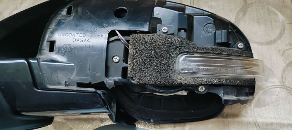 Lusterko zewnętrzne Lewe.