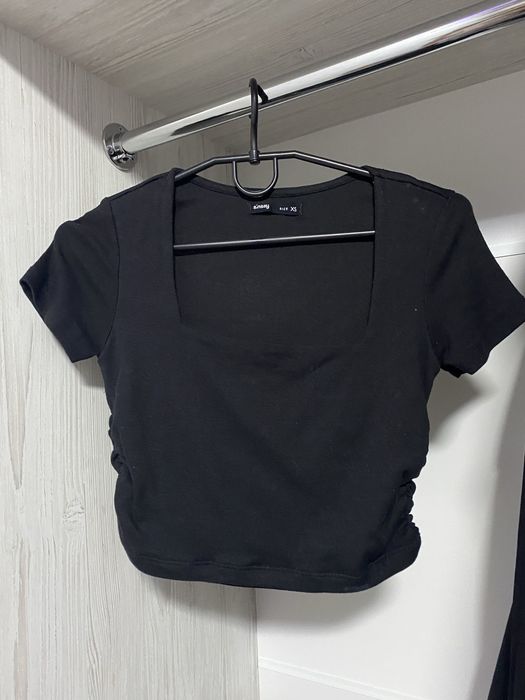 Топ , чорний , новий