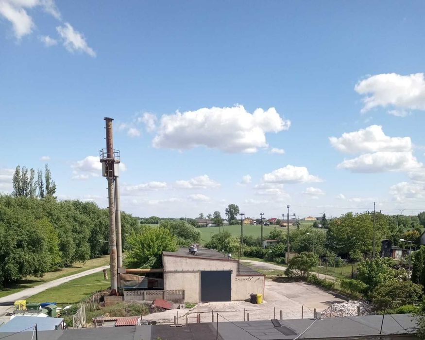 Działka pod działalność 836m2 + hala 162m2