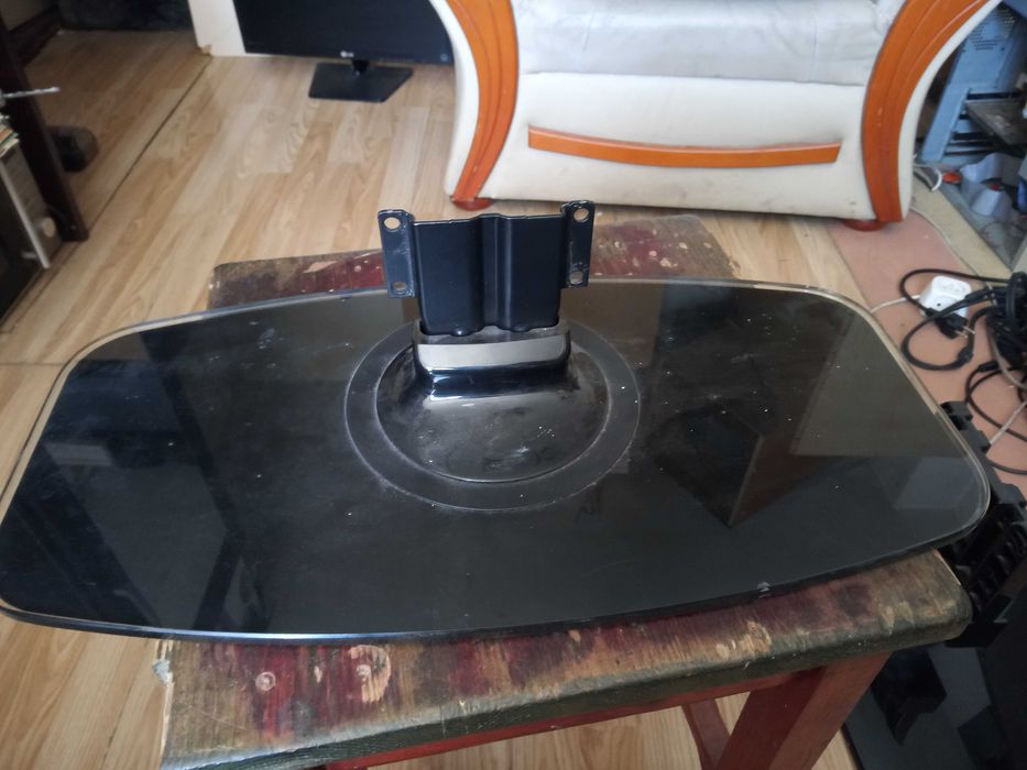 Stopa do telewizora Philips