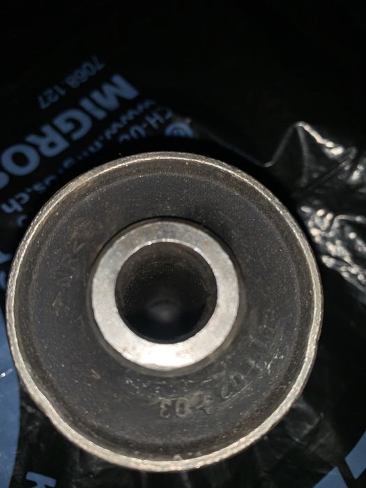 Задній сайлентблок ресори  50мм TRANSIT 2000--2006