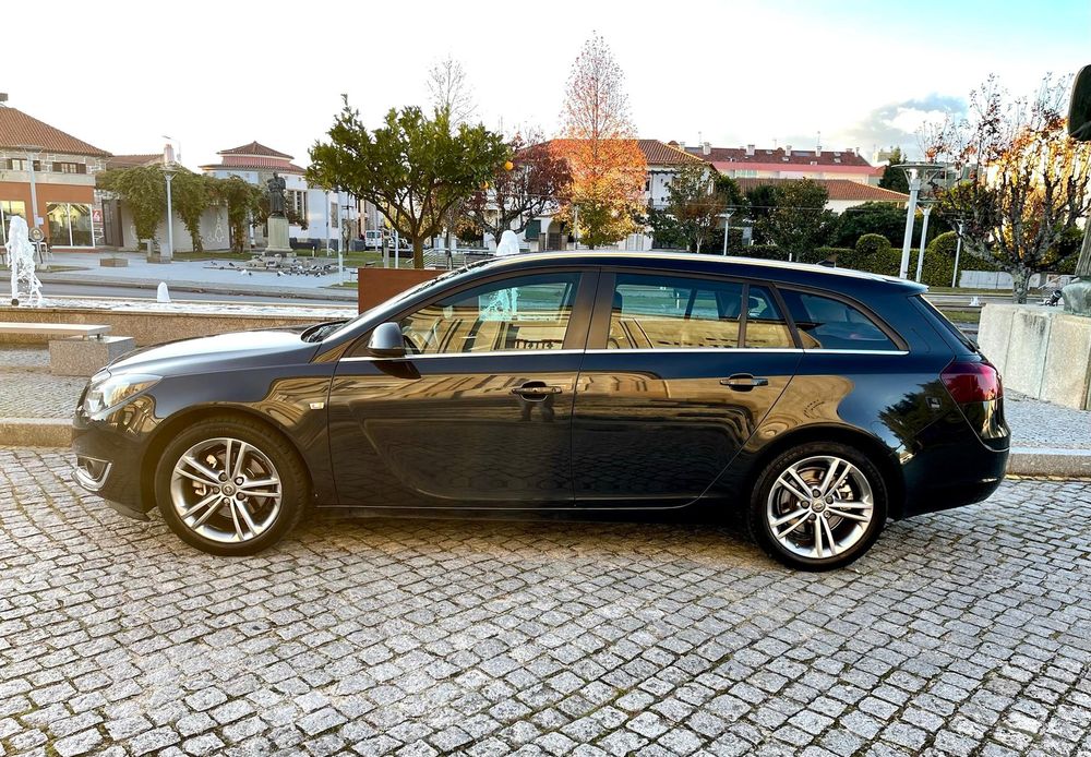 Opel Insignia 2.0 140 cv