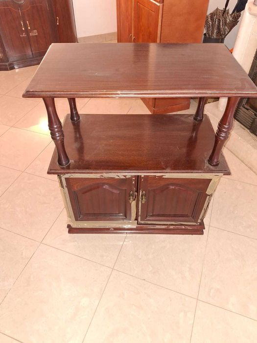 Aparador + móvel de televisão