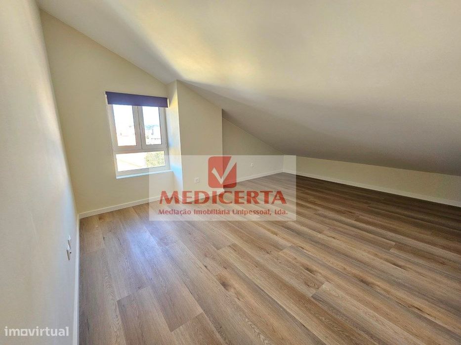 Casal de Cambra T2 Totalmente remodelado