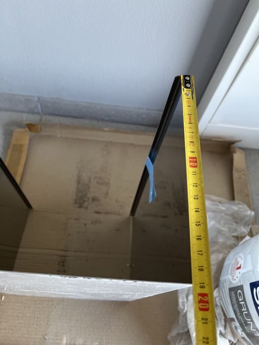 Osłona komina okapu BOSCH – nowa, 19×26×46 cm