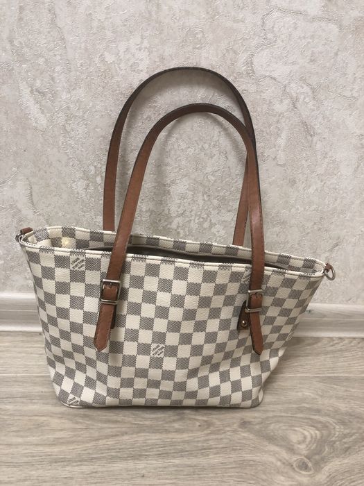 Сумка Louis Vuitton у клітинку