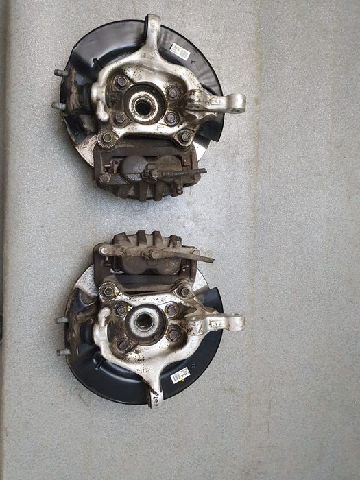 Ходова цапфа кулак Toyota Rav 4 розборка 2019-2023р оригінал