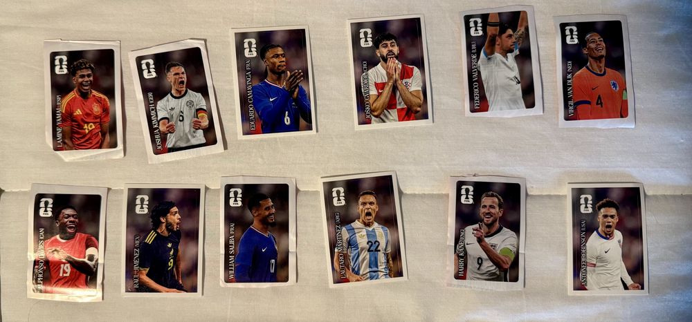 Caderneta Mundial 2026 Completa com Cromos Coca-cola  + Pack de Atualização de 120 cromos (sem cromos colados)