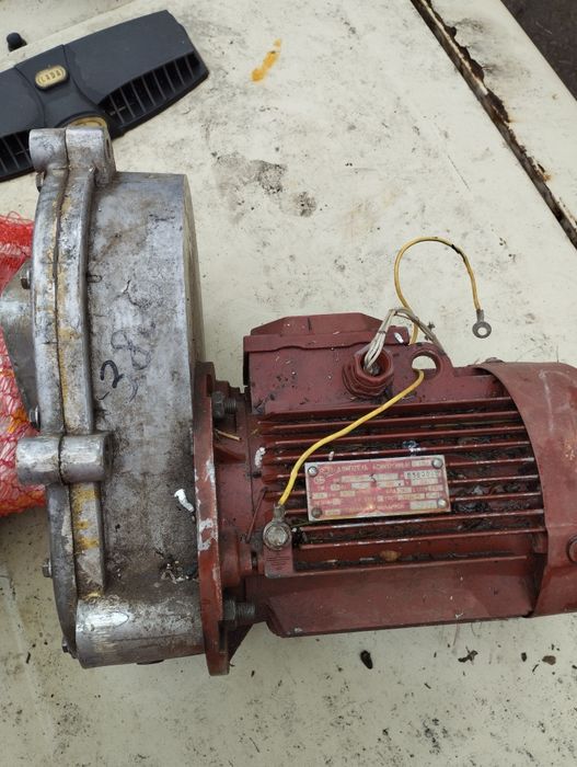 Електормотор редуктор мим 300