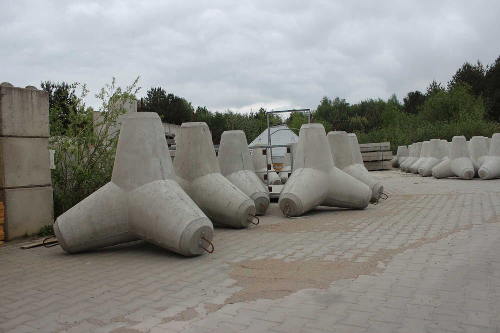 Betonowy blok mur czworonóg gwiazdoblok jeż zapora drogowa KOSZALIN