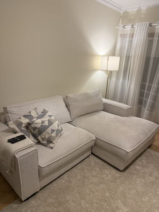 Sofá long chaise - Menos de 1 ano de uso