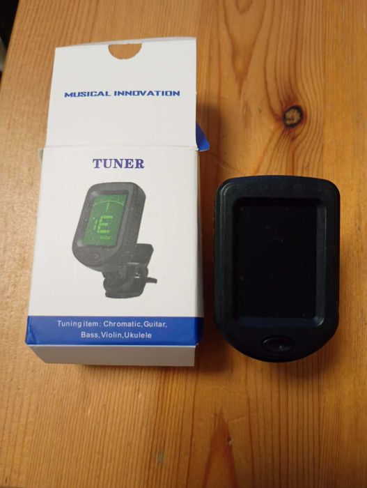 ukulele koncertowe 23